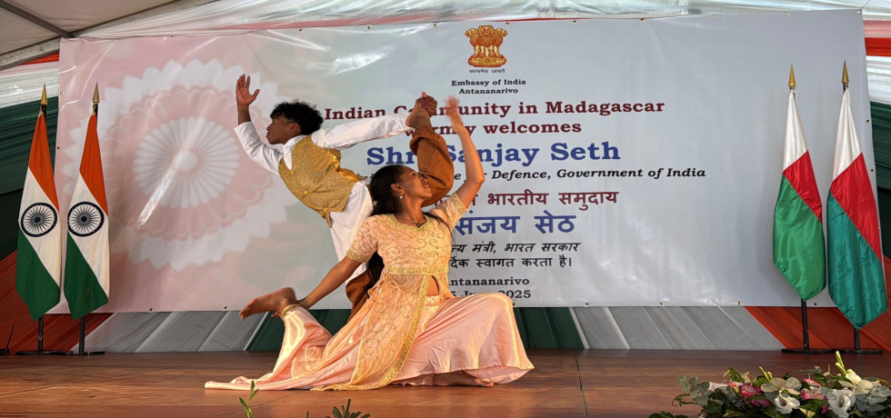    Visit Of Hon'able Raksha Rajya Mantri Antananarivo