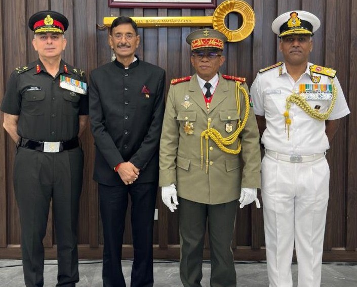 Visit Of Hon'able Raksha Rajya Mantri Antananarivo